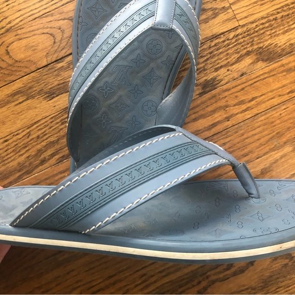 Louis Vuitton sandals - Picture 2 of 7